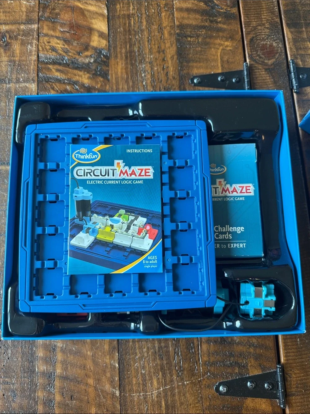 ThinkFun Circuit Maze Electric Current Logic Game STEM Puzzle Ages 8+